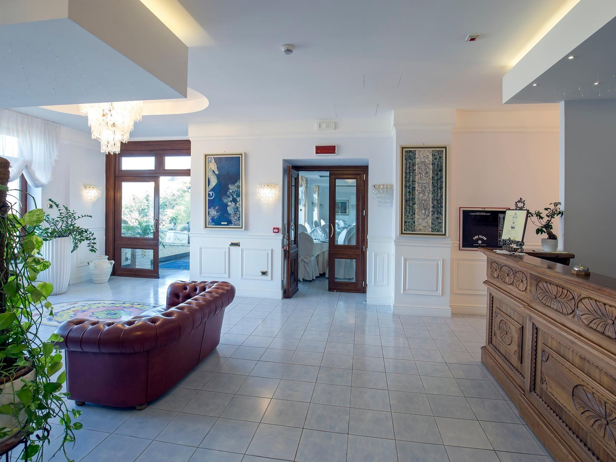 La Panoramica Hotel Castellammare di Stabia Εξωτερικό φωτογραφία