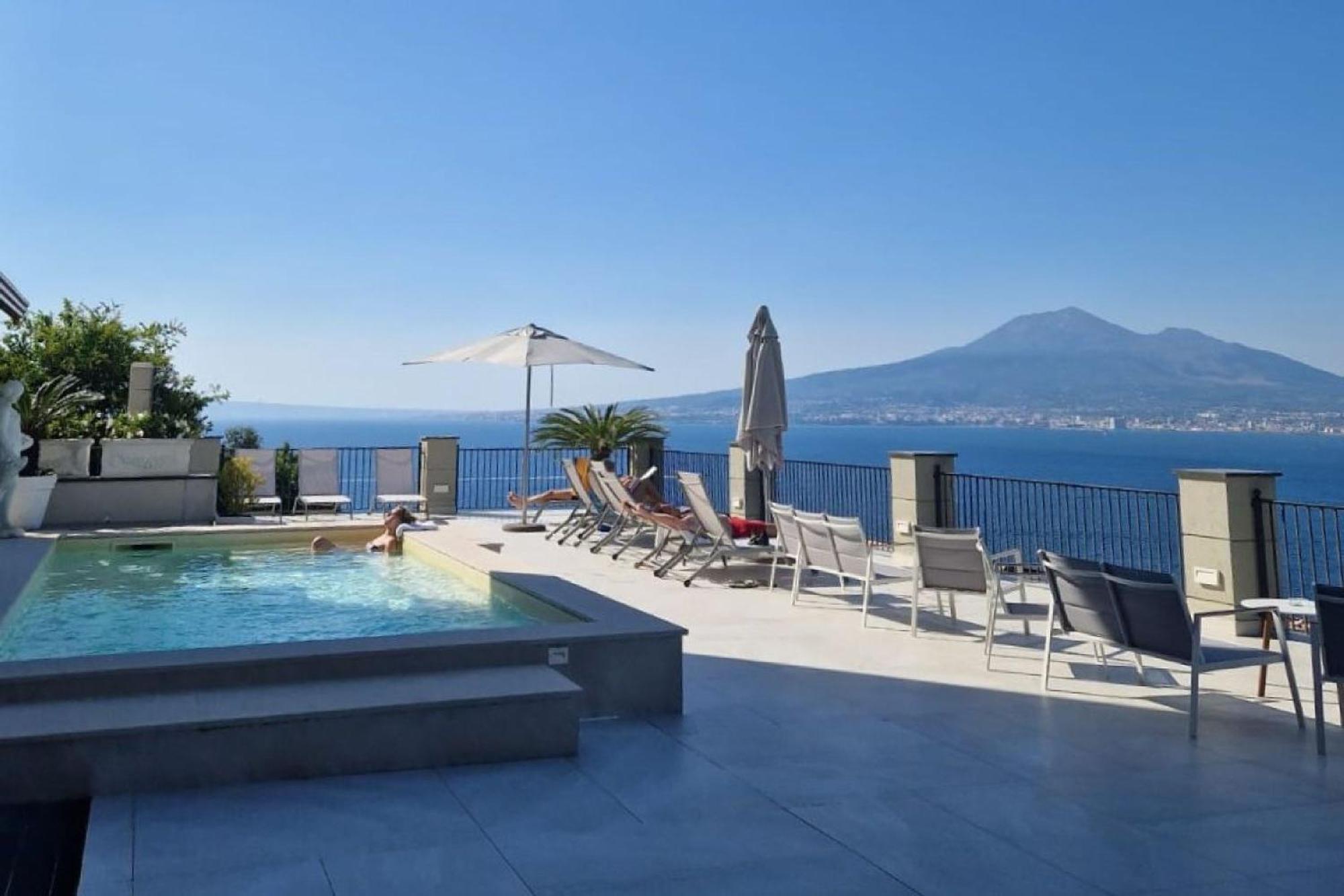 La Panoramica Hotel Castellammare di Stabia Εξωτερικό φωτογραφία