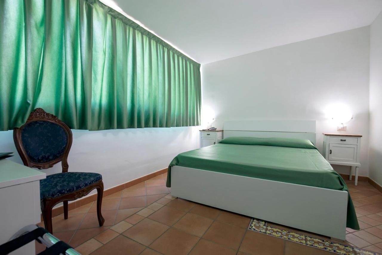 La Panoramica Hotel Castellammare di Stabia Εξωτερικό φωτογραφία