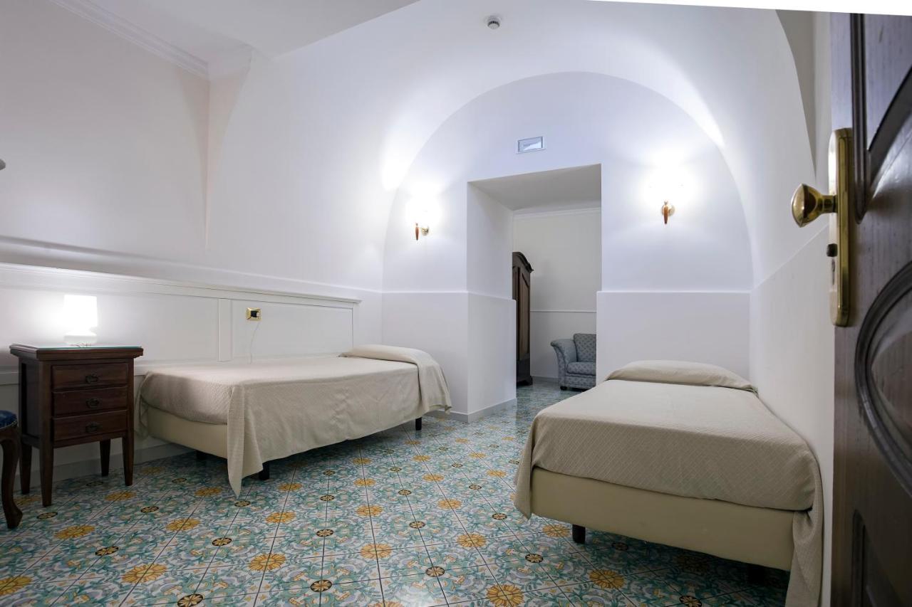 La Panoramica Hotel Castellammare di Stabia Εξωτερικό φωτογραφία